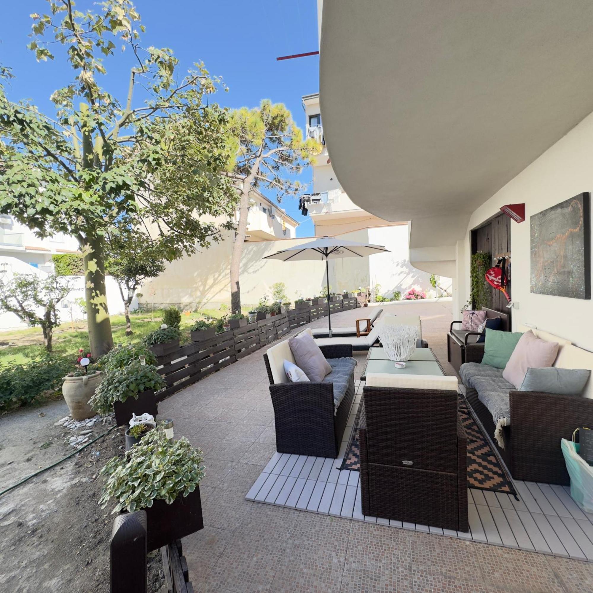 Ferienwohnung La Casa Di Wioletta Barcellona Pozzo di Gotto Exterior foto